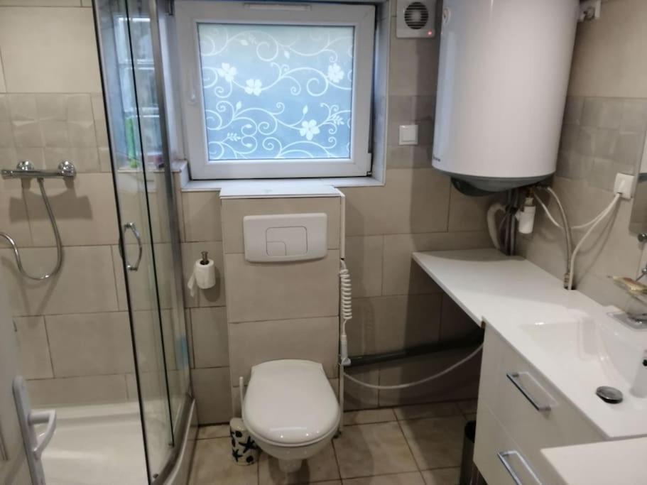 Appartement Aurore En Rez De Jardin Avec Parking Gratuit Vence Exterior photo